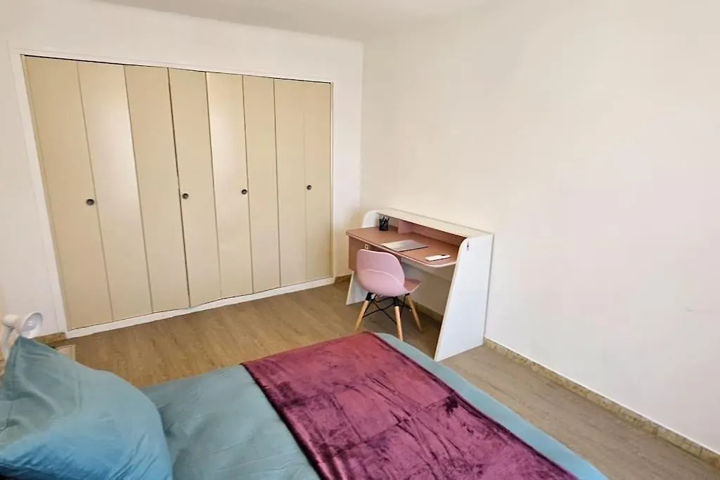 Appartement Trois Pieces Au Coeur D'Antibes ! Proche Plage Et Parking A Disposition France