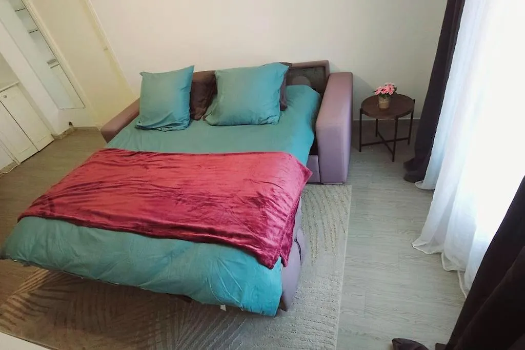 Appartement Trois Pieces Au Coeur D'Antibes ! Proche Plage Et Parking A Disposition France